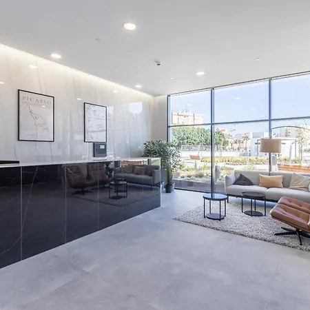 Appartement Skyline 2 Pool & Parking Free *